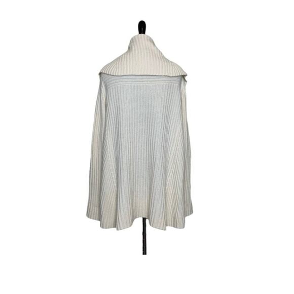 Neiman Marcus cream cashmere shawl collar open front cardigan size small - Picture 2 of 9